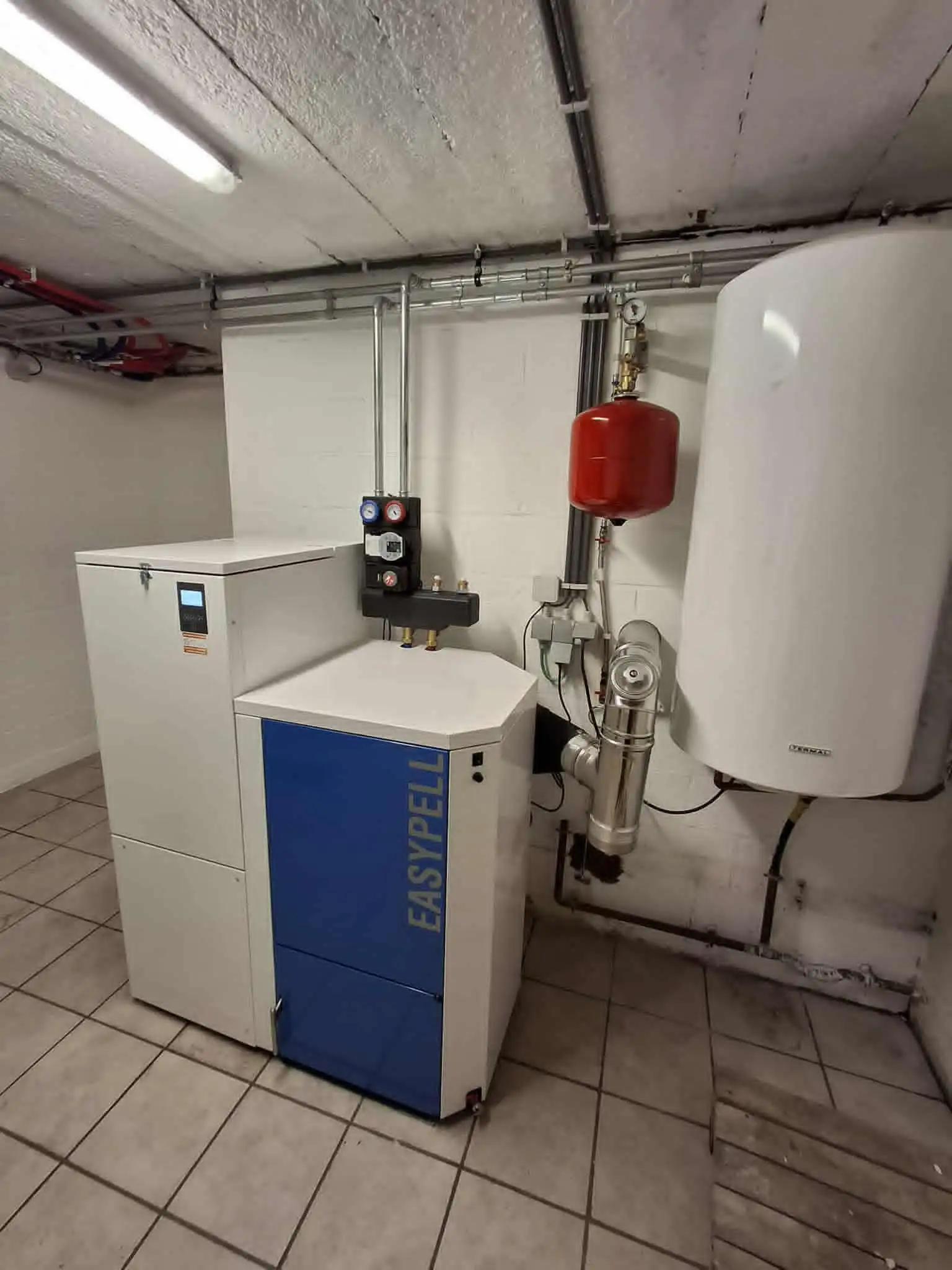 Chaudière pellets Easypell installée à Liège — MTC Chauffage Belgique